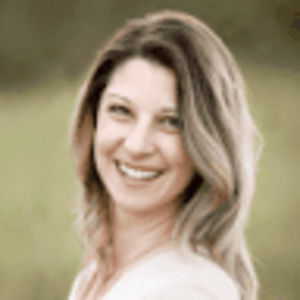 Meet your Posher, Lelia